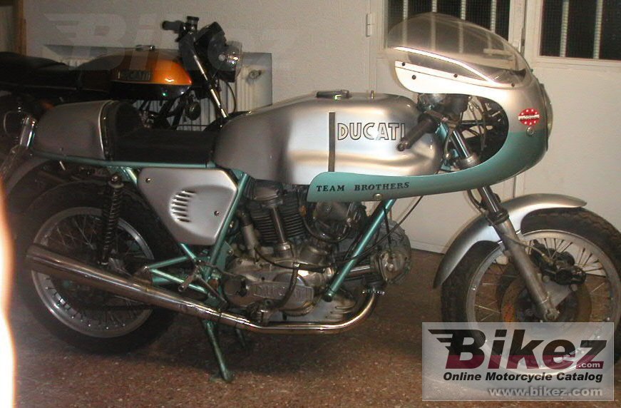 Big nymous user. 750 ss picture and wallpaper from Bikez.com